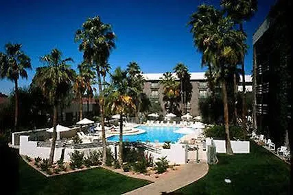 Doubletree By Hilton Phoenix North