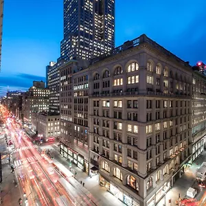 U Fifth Avenue, Empire State Building United States